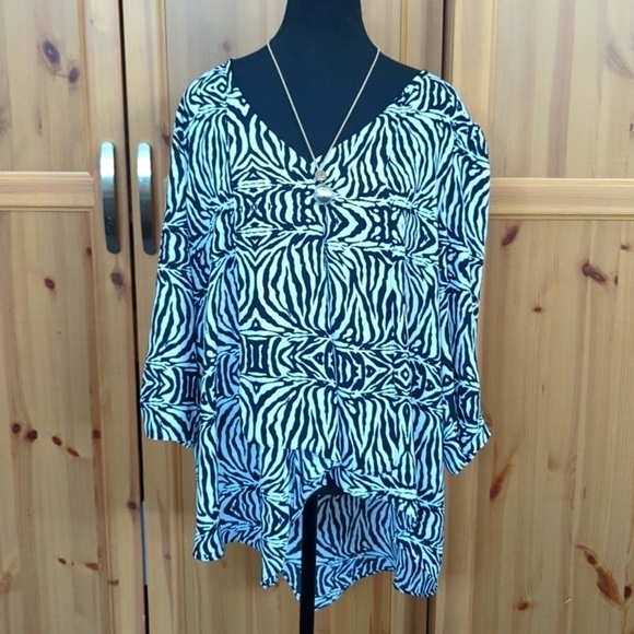 XL  Milano Black & White Blouse - Picture 1 of 10